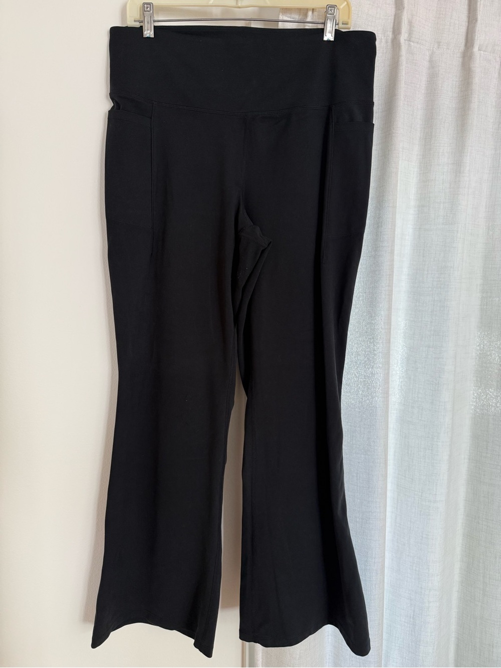 Jockey Black Boot-Cut Stretch Yoga Pants